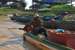 Oameni din Cambodia00130