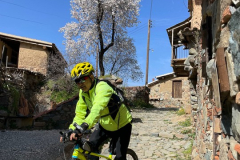 FikardouLazanias00050