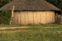 Bhily00010